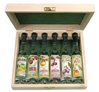 6 Mini Premium Bottles of Palinka in a Wooden Gift box