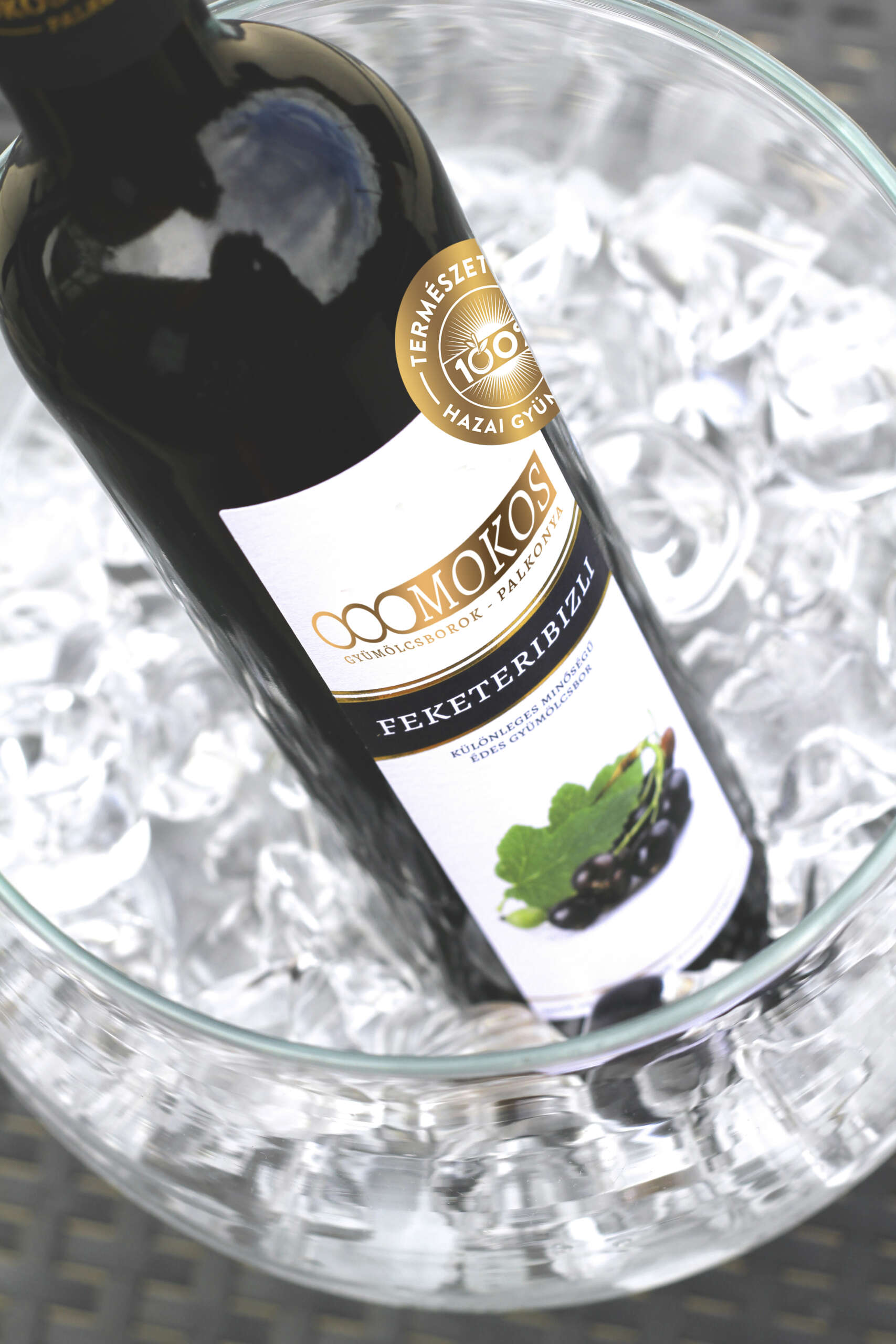 MOKOS Blackcurrant wine (0.5l, 9%ABV) - Image 3