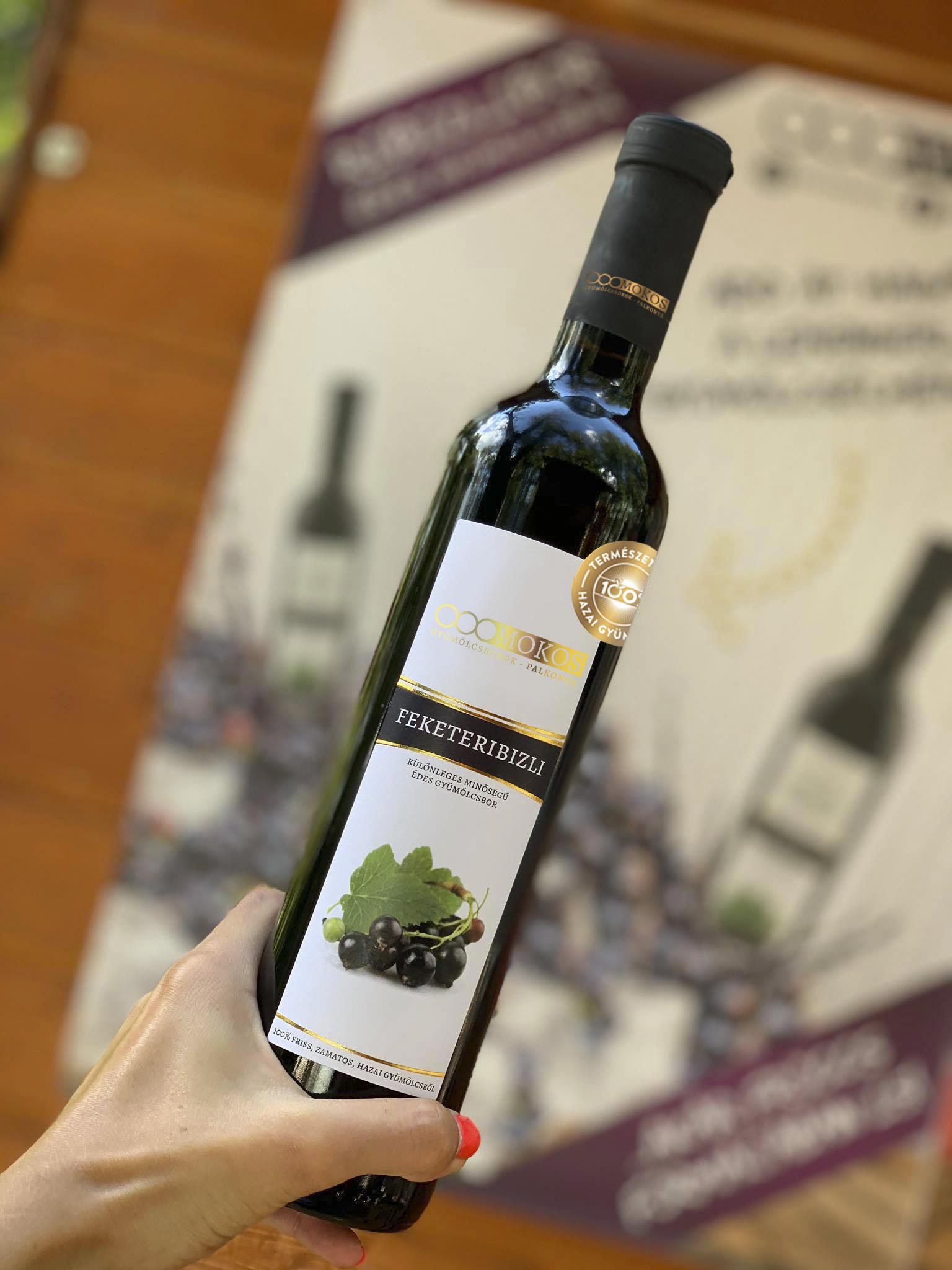 MOKOS Blackcurrant wine (0.5l, 9%ABV) - Image 4